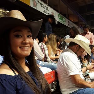 Meet your Posher, Ariana